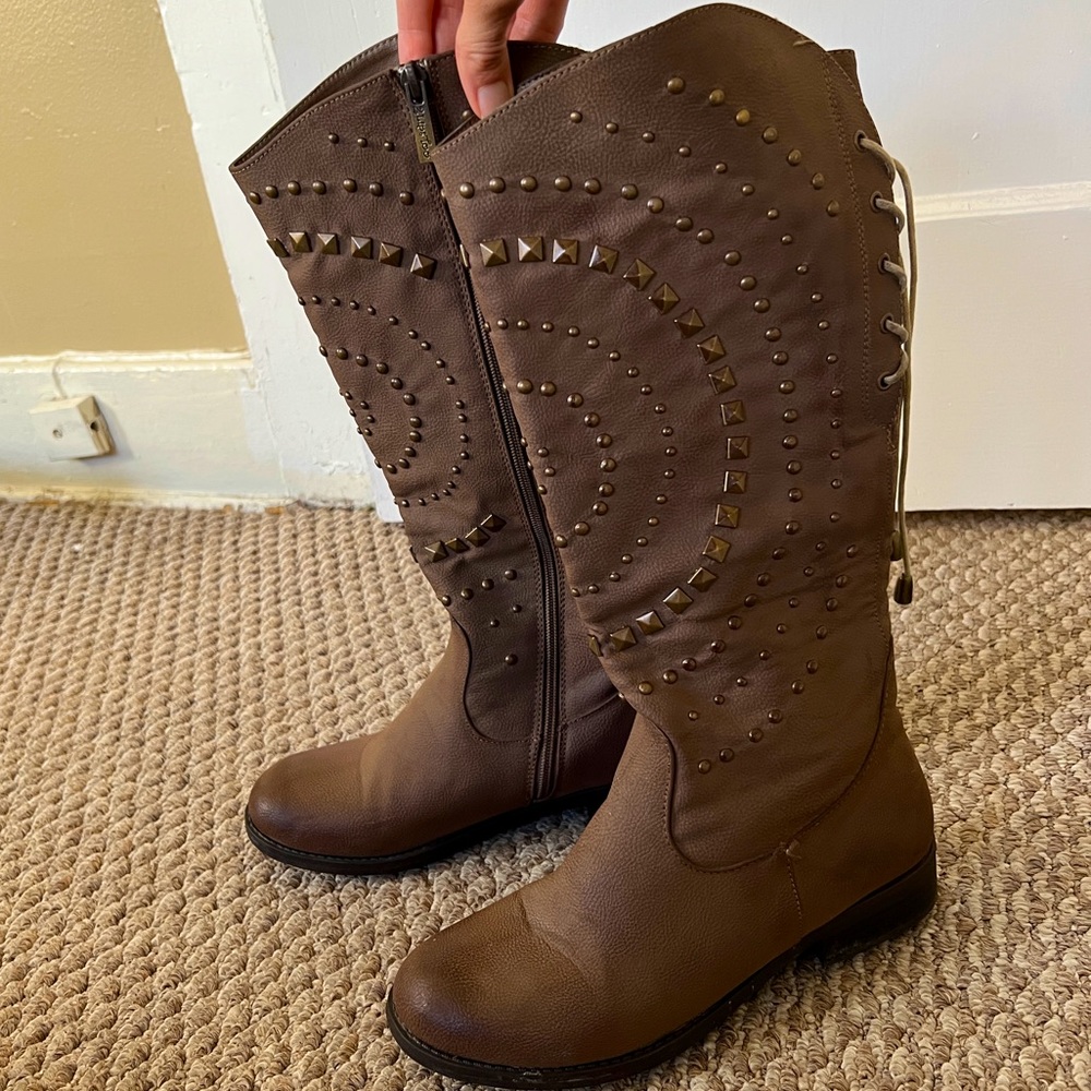 Cute Studded Knee-high Boots